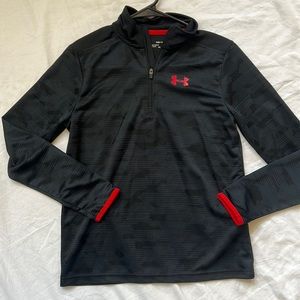 Boys under armor size youth, large 10/12 pull over shirt